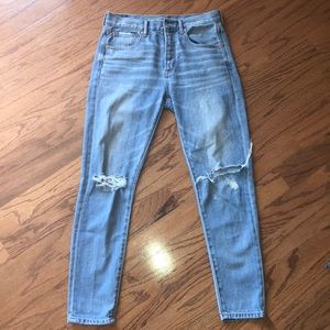 American Eagle High Waist Destroyed Jeans sz 2